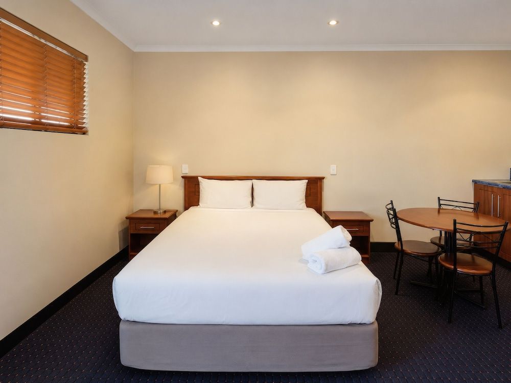 Gladstone Capricorn Apartments 2