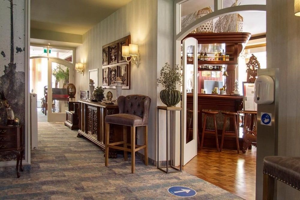 Grand Hotel Monopole 2