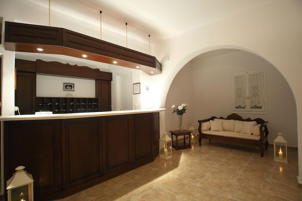 Paros Inn Seafront by GHH 2