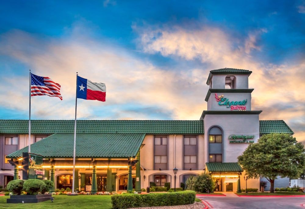 MCM Elegante Suites Abilene 1