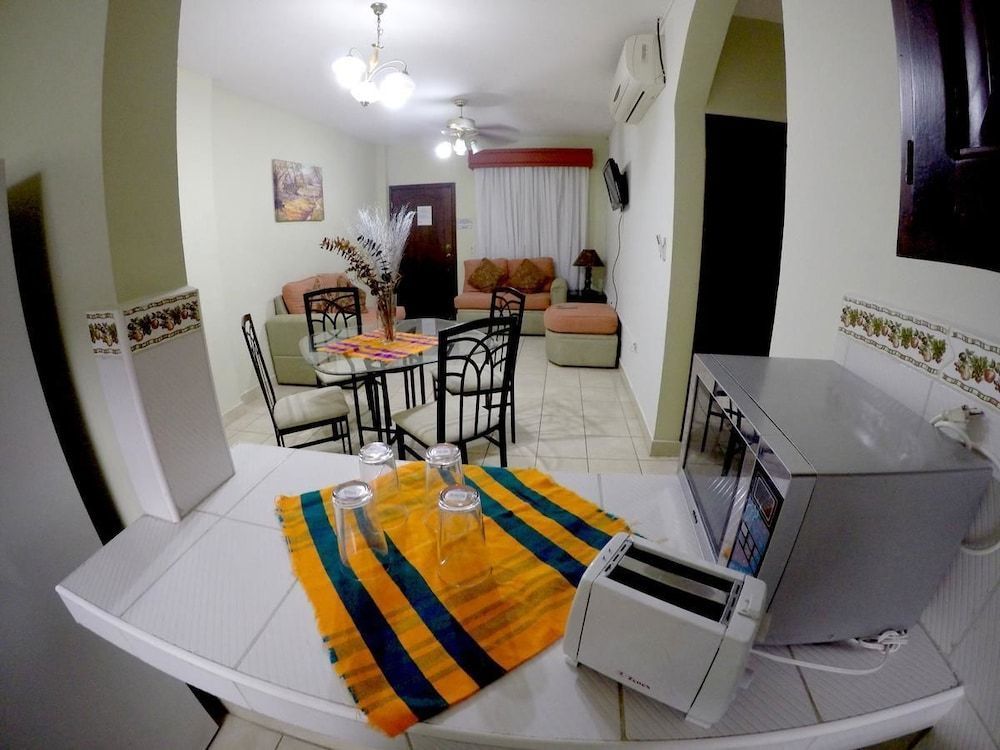 TRAVEL SUITES 1
