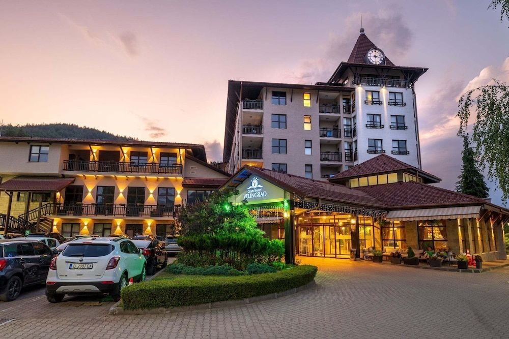 Grand Hotel Velingrad 1
