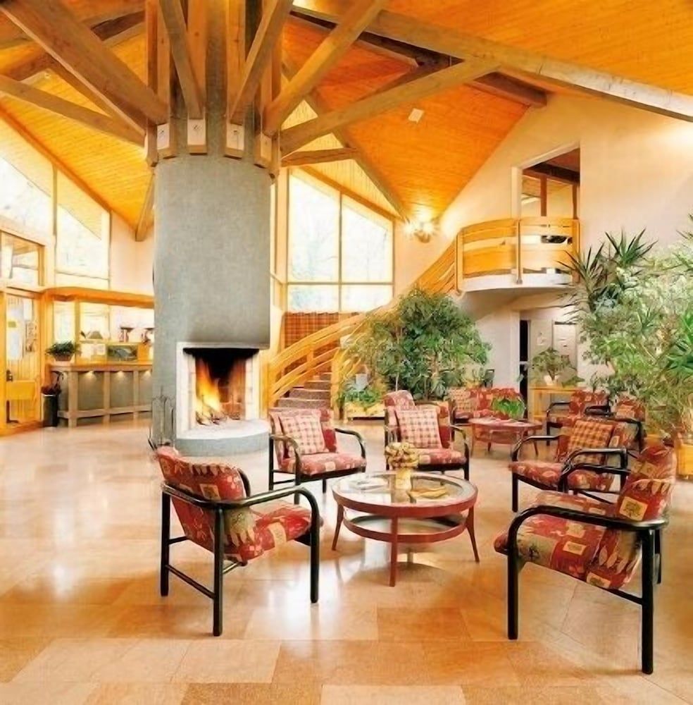 Logis Hôtel Le Bois Dormant-Hôtel Restaurant & Spa 2