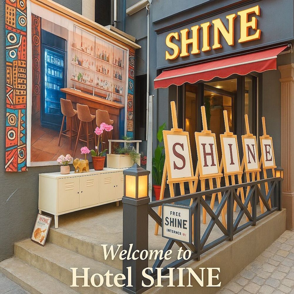 Shine Hotel 1