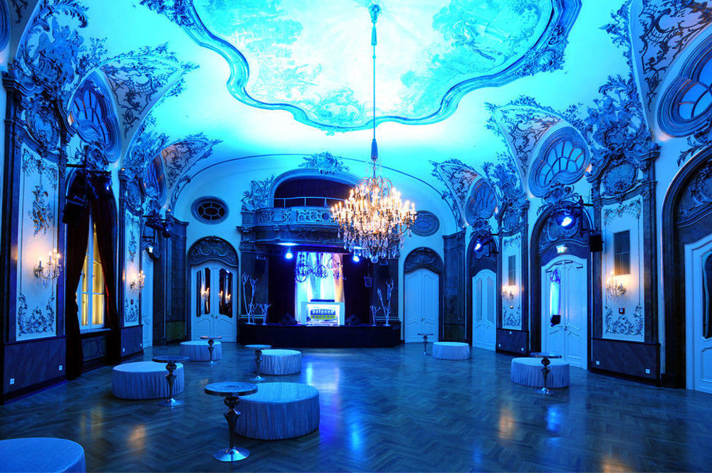 DEUTSCHES THEATER HOTEL 1