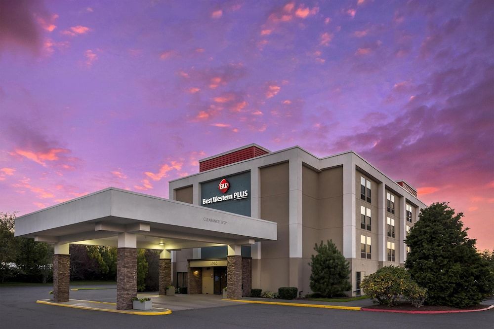 Best Western Plus Bellingham 1