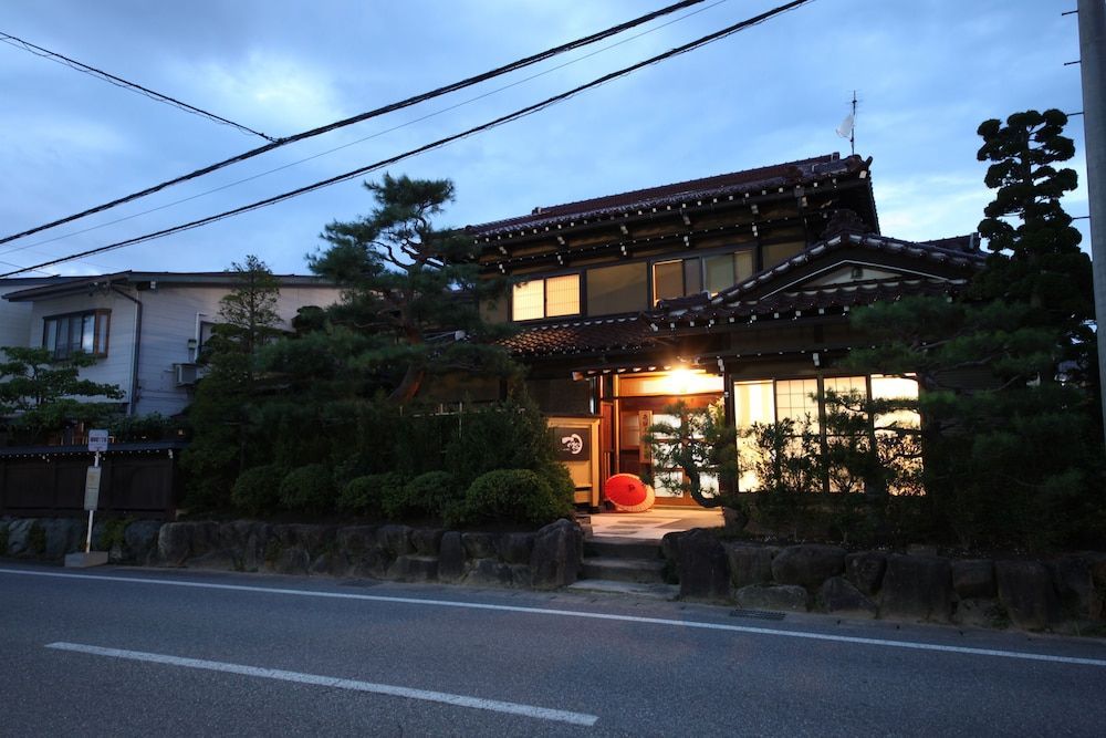 Ichinomatsu Japanese Modern Hotel 1