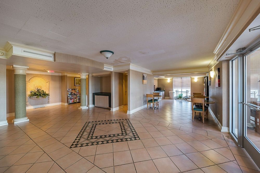 Motel 6-Grand Prairie, TX - Interstate 30 2