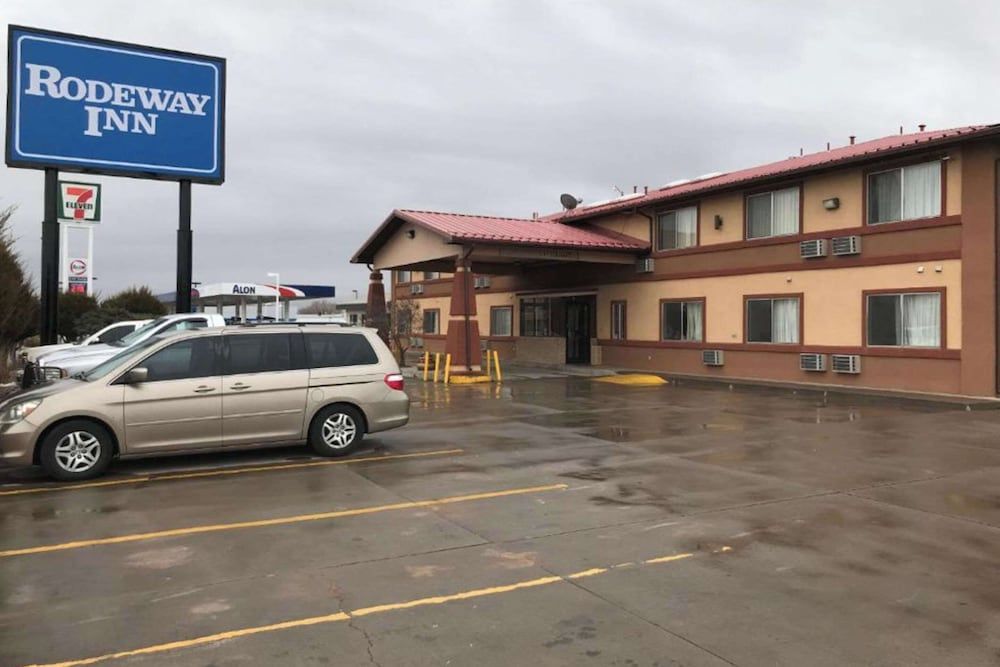 Rodeway Inn Moriarty 1