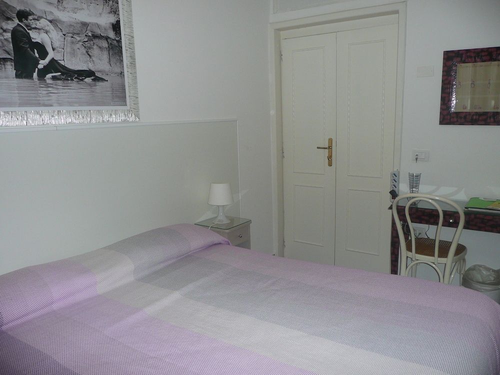 I Papiri B&B Aparthotel 1