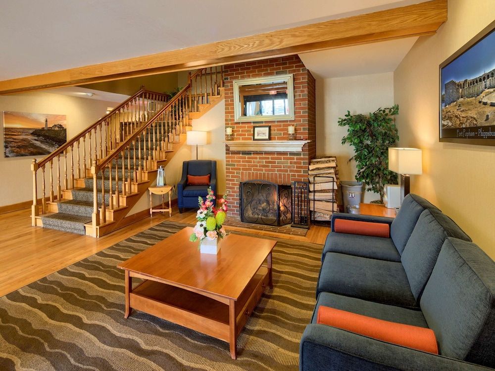 Spark by Hilton Brunswick 2