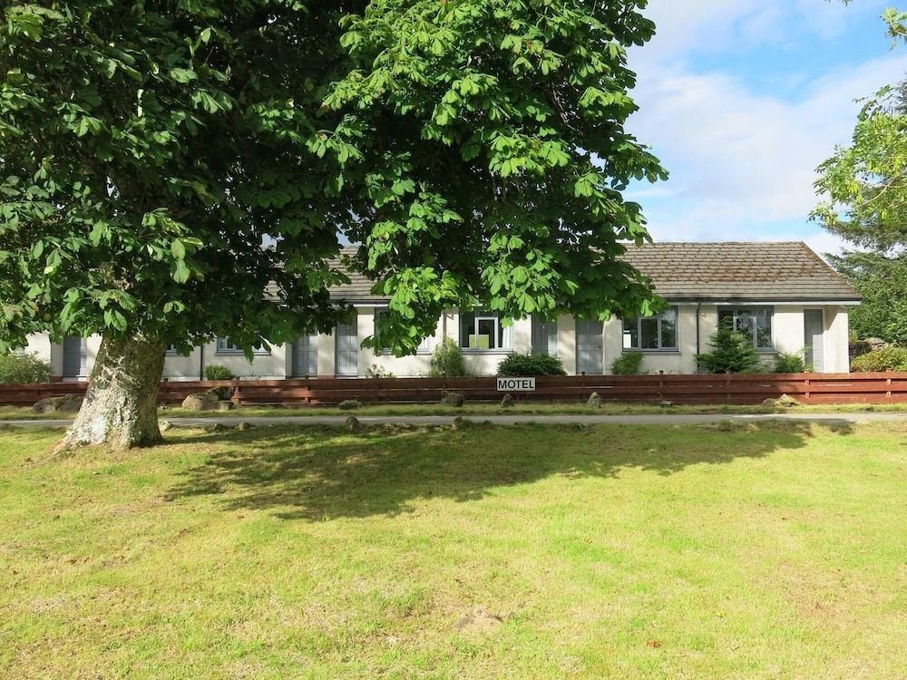 Altnacealgach Motel 1