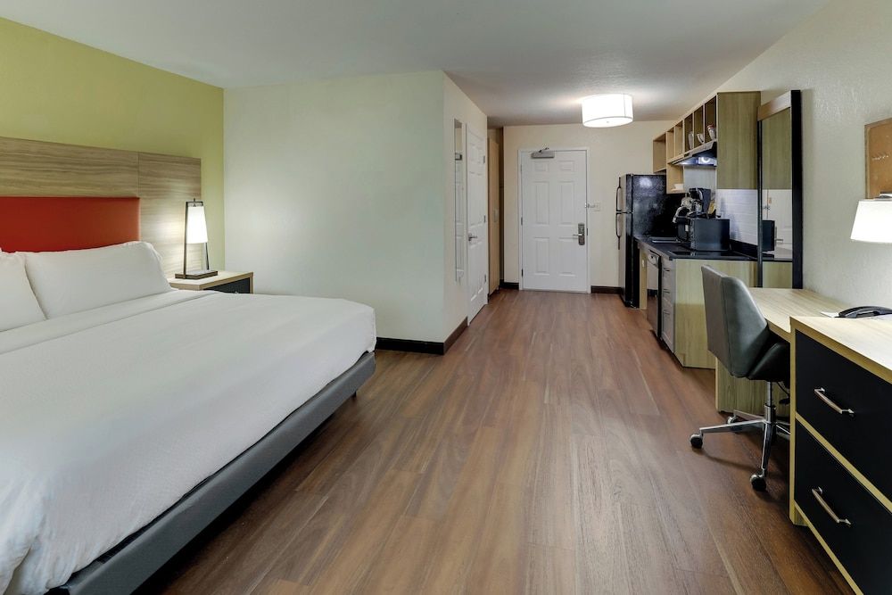 Candlewood Suites LEXINGTON by IHG 2
