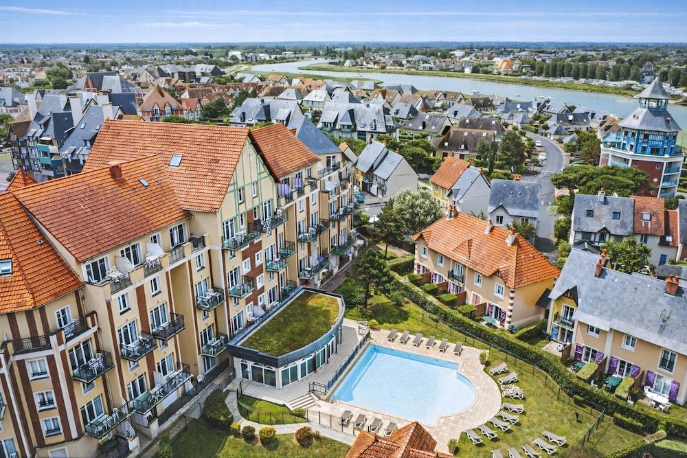 Lyon - Cabourg - Residence Pierre & Vacances Port Guillaume - Cabourg