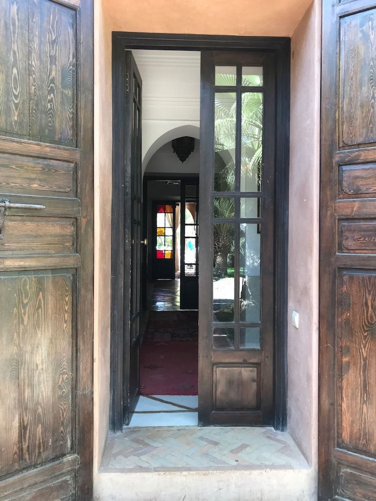 Villa Le Perroquet Bleu 2