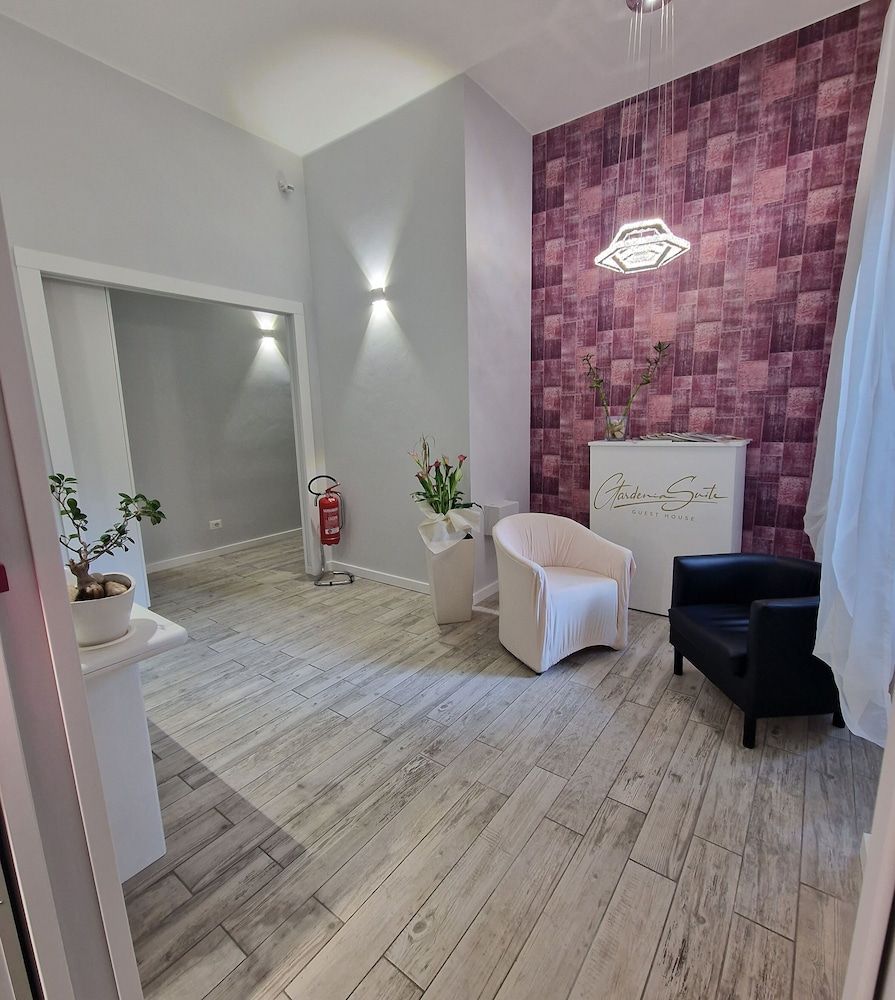 Gardenia Suite 2