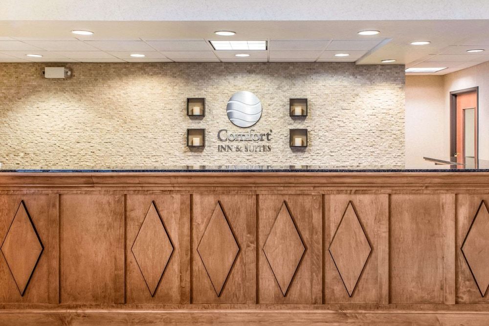 Comfort Inn & Suites Sheridan 2