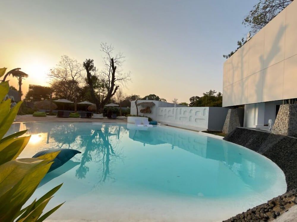 Hidden Beach Resort by Greenleaf Aqua 1