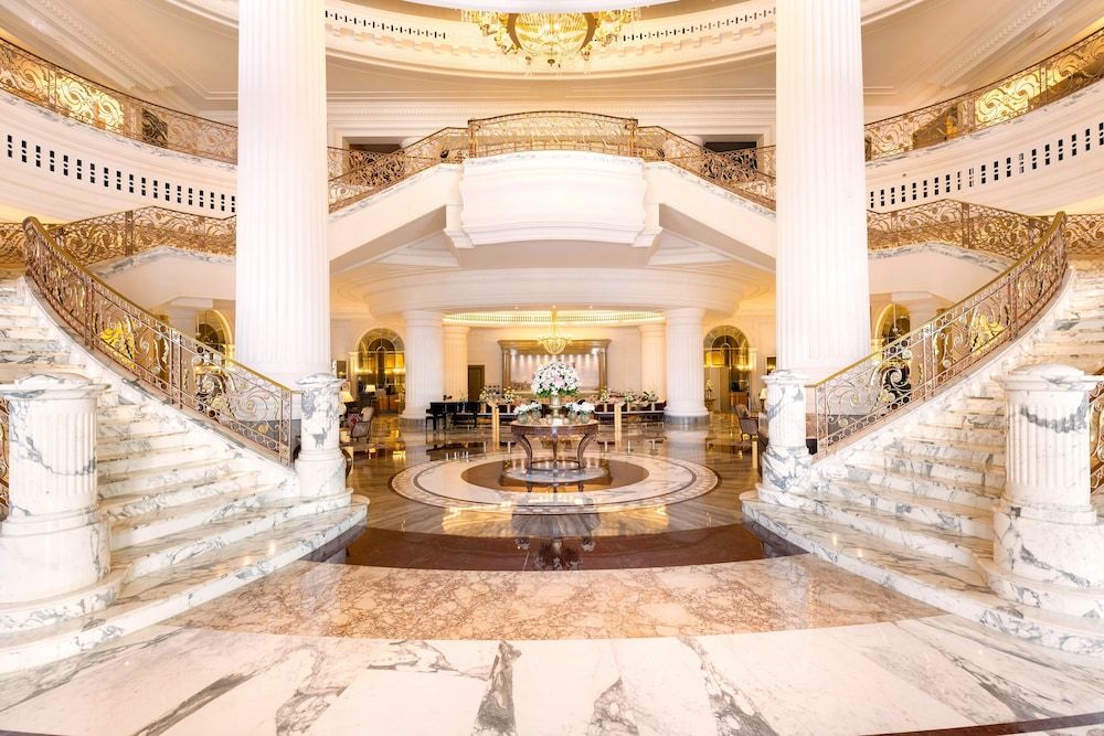 Al Habtoor Palace - Preferred Hotels & Resorts 2