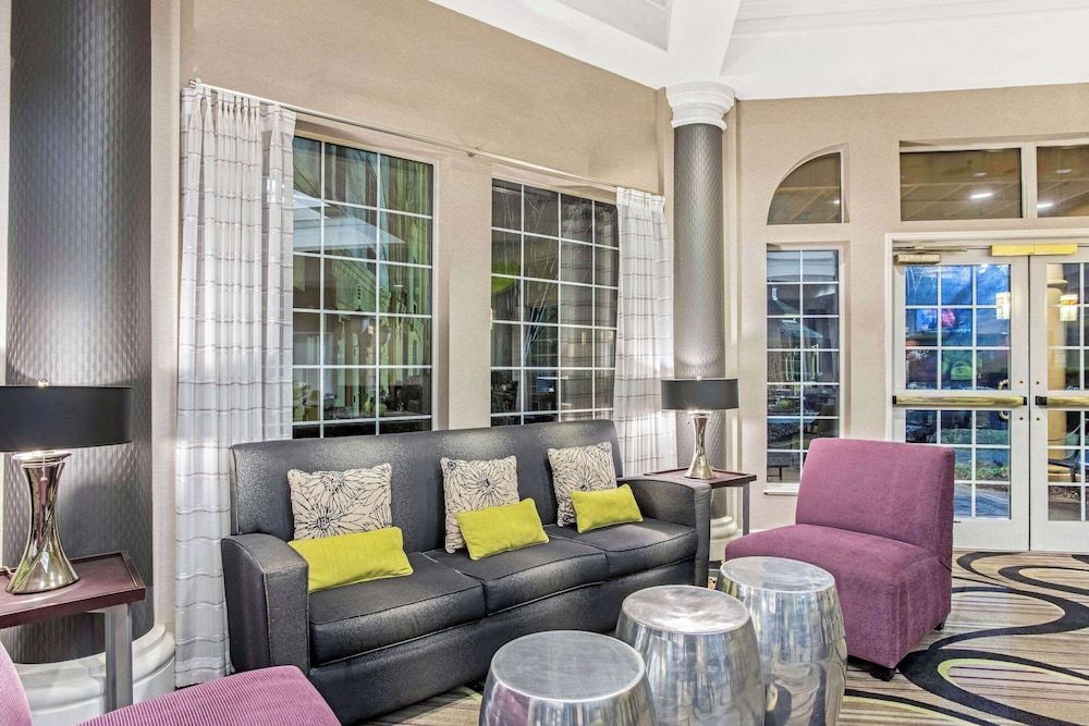 La Quinta by Wyndham Birmingham Homewood 2