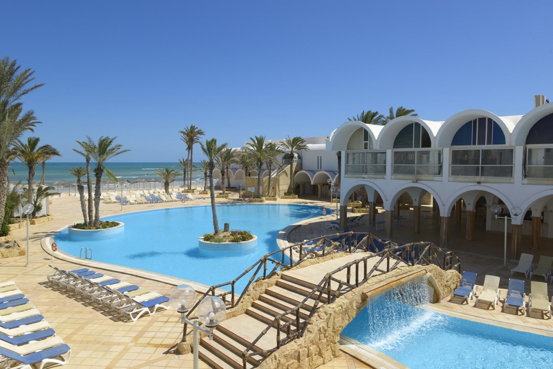 Hôtel Monarque Dar Jerba Narjes sup 1