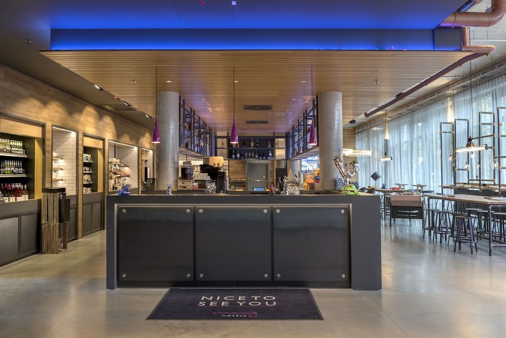 Moxy Glasgow Merchant City 2