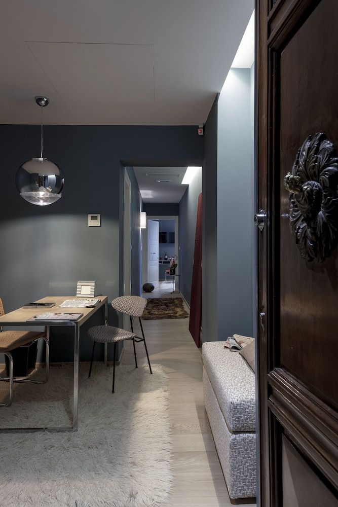 Tornabuoni Place 2