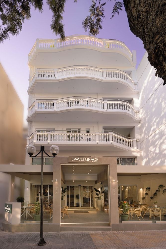 Epavli City Hostel 1