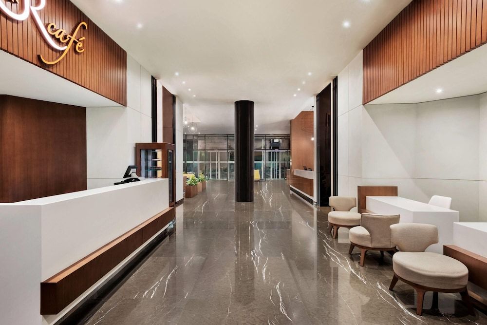Wyndham Garden Ajman Corniche 2