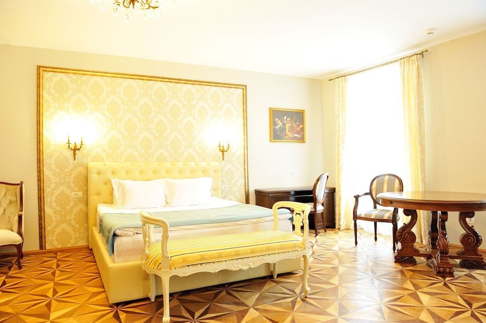 Safrano Palace 1