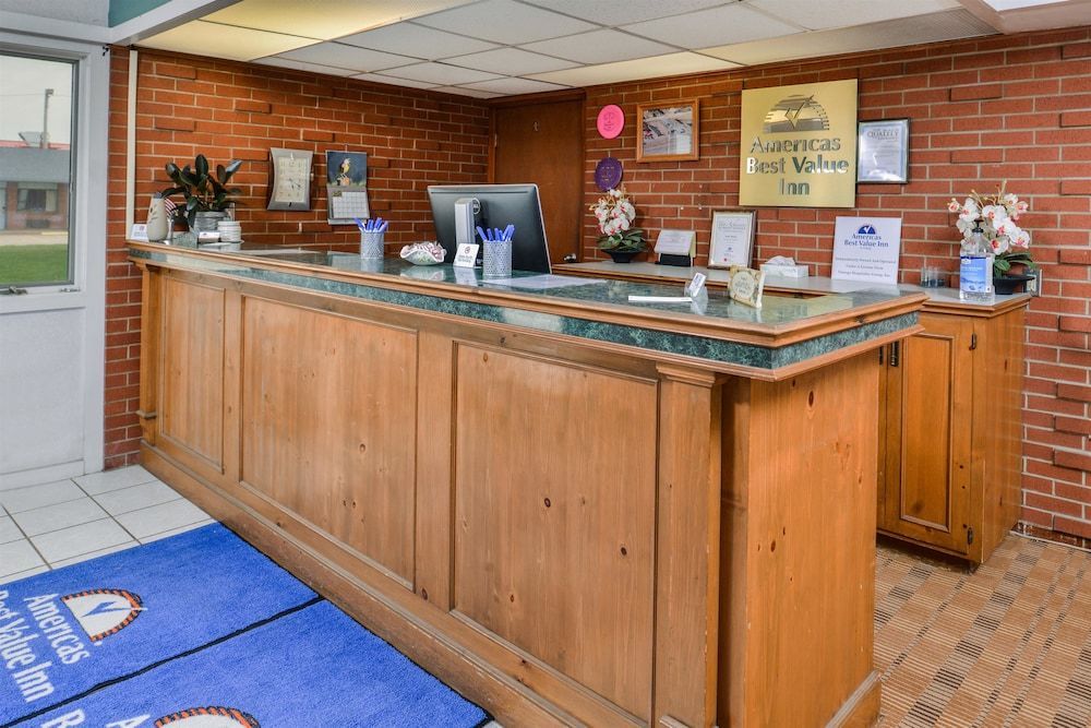 Americas Best Value Inn Ellsworth 2