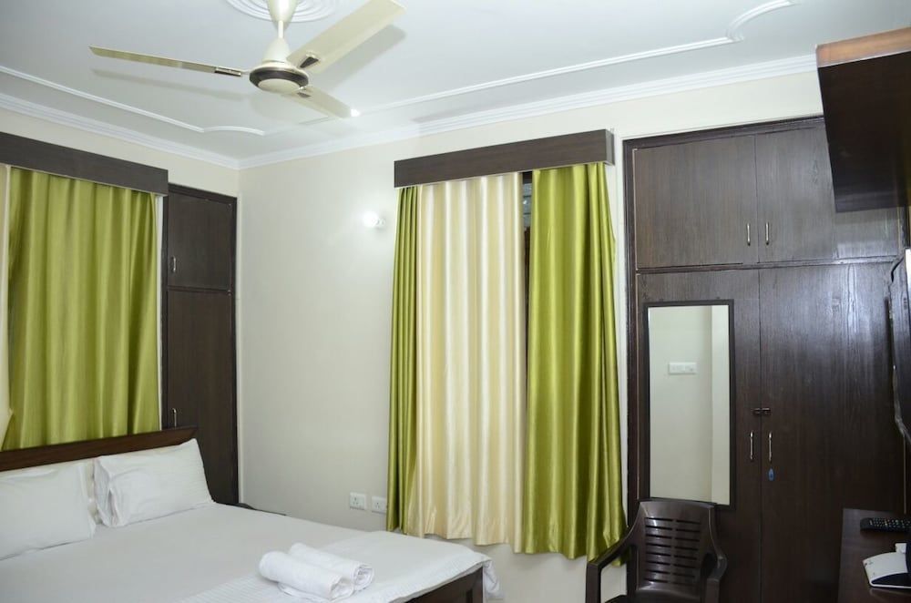 Hill View Homes 1