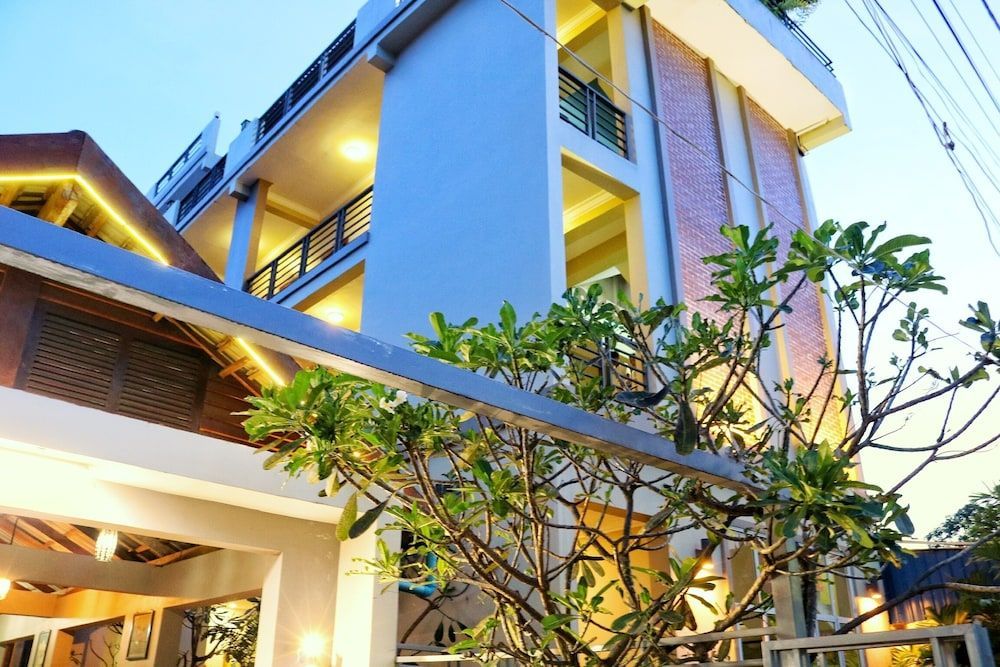 Neakru Guesthouse and Restaurant 1