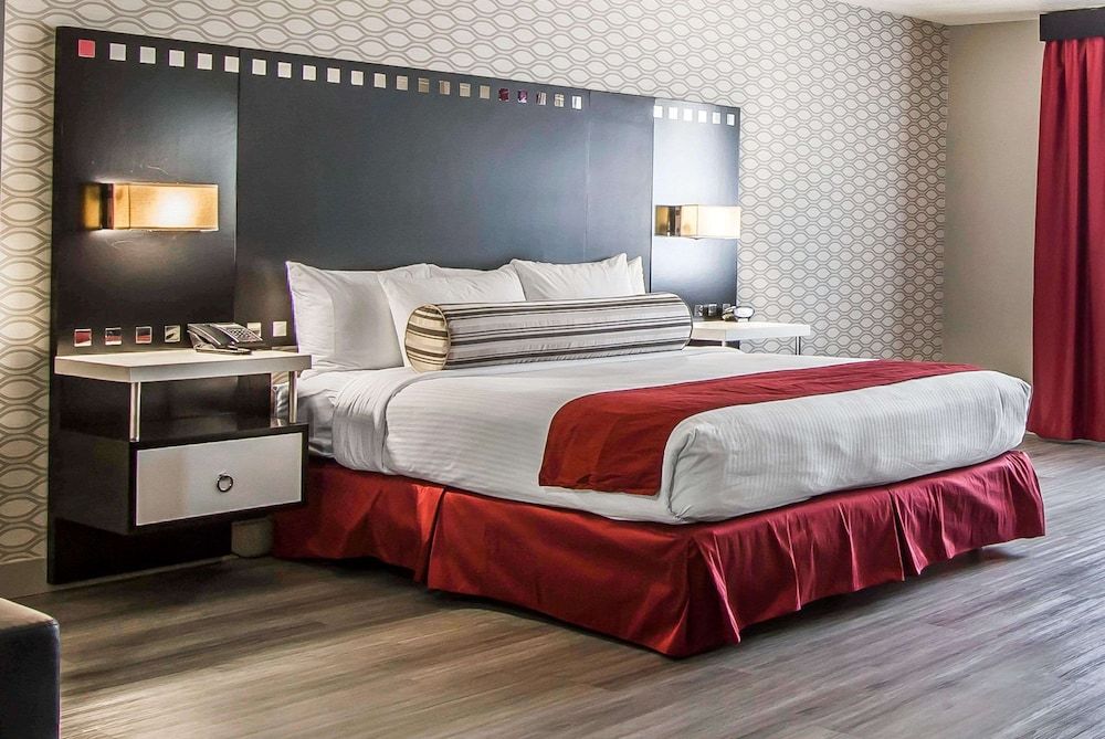 Tilt Hotel Universal-Hollywood, an AGA Collection Hotel 1