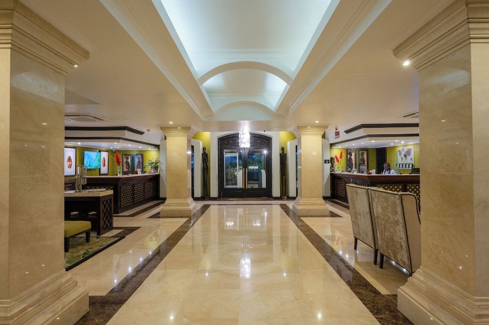 Sea Cliff Hotel 1
