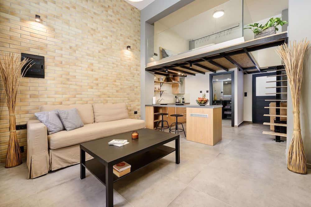 Loft 1 1