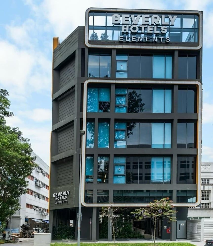 Beverly Hotels Elements 1
