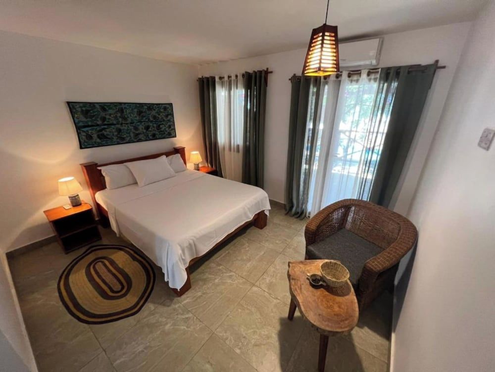 Stone Resort 2