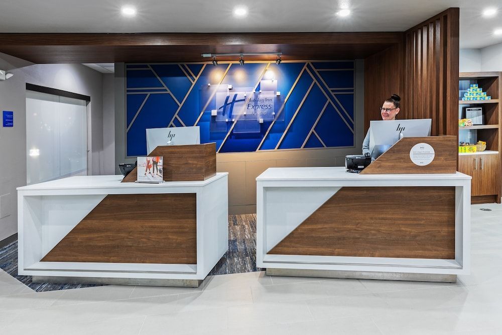 Holiday Inn Express & Suites HOUSTON SW - ROSENBERG by IHG 1