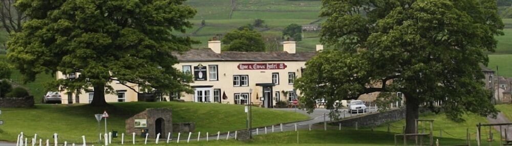 OYO Rose & Crown Hotel 1