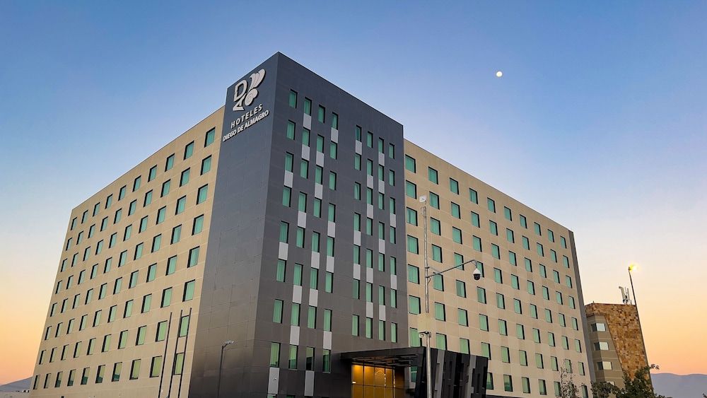 Hotel Diego de Almagro Pudahuel Aeropuerto 1