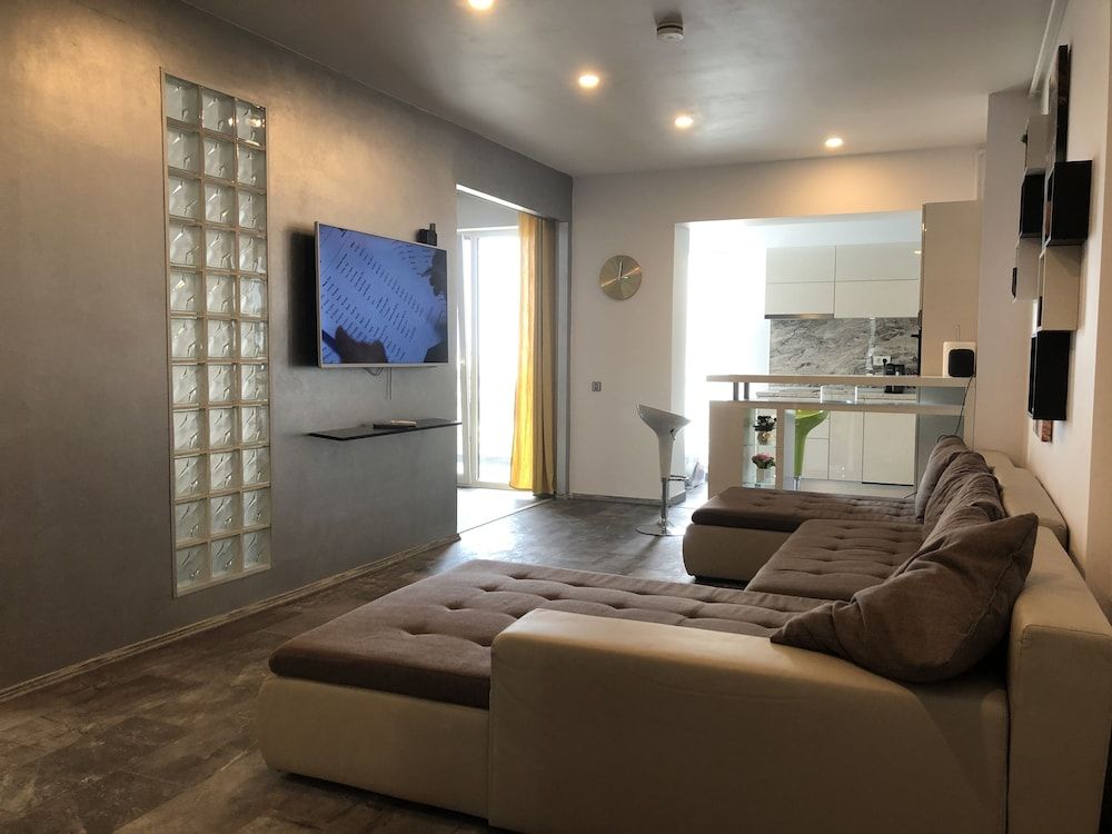 Westpark 2 Residence Lakeview W6 1