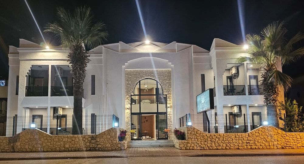 Royal Dream's Hotel 1