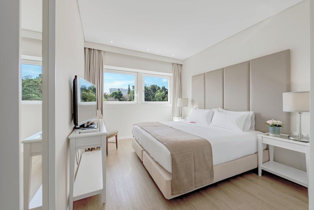 Lisboa Central Park Hotel Suites & Studios 1