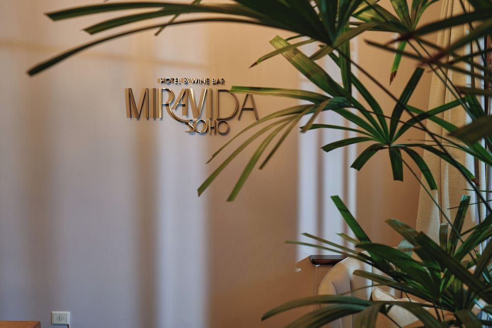 Miravida Soho Hotel & Wine Bar 2
