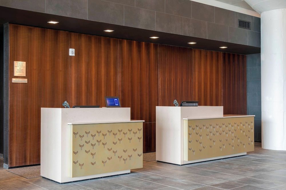 Courtyard by Marriott Waterloo Cedar Falls 2