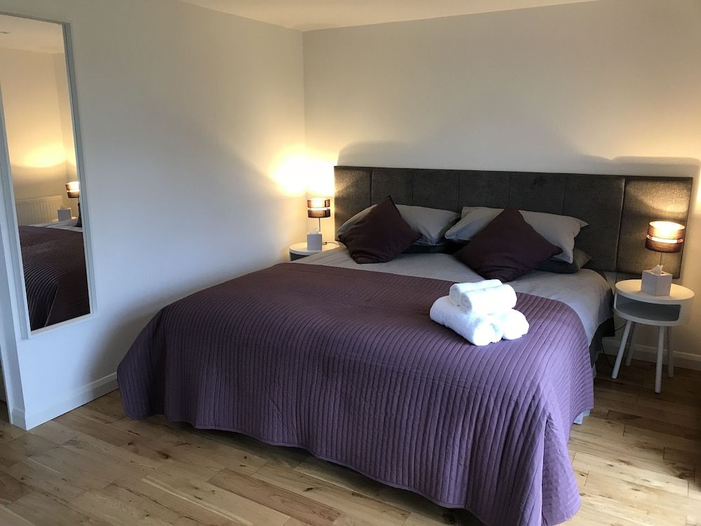TOR Rooms 2
