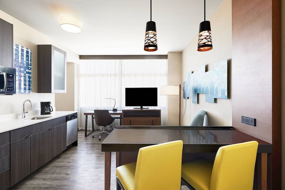 Residence Inn by Marriott Dallas Downtown 1