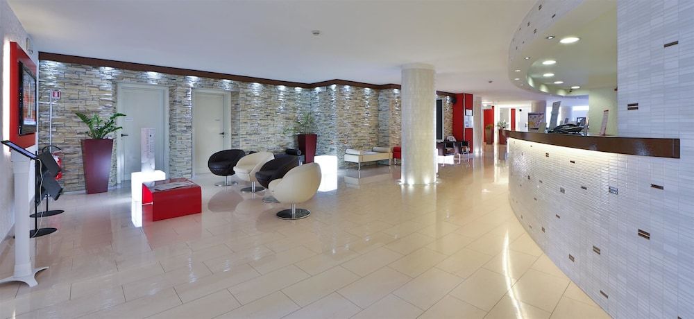 Best Western Plus Soave Hotel 2