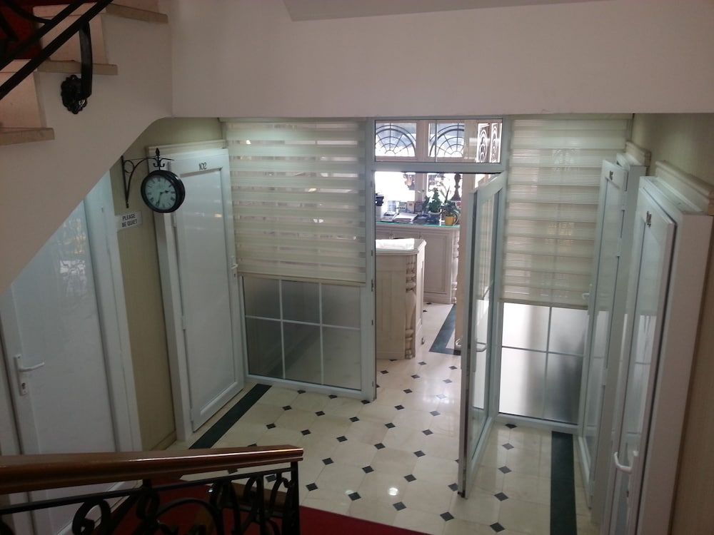 Hotel Novano 2